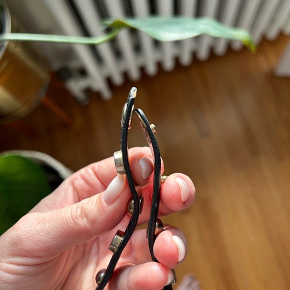 Tory burch leather stud wrap around black bracelet - Picture 2 of 4